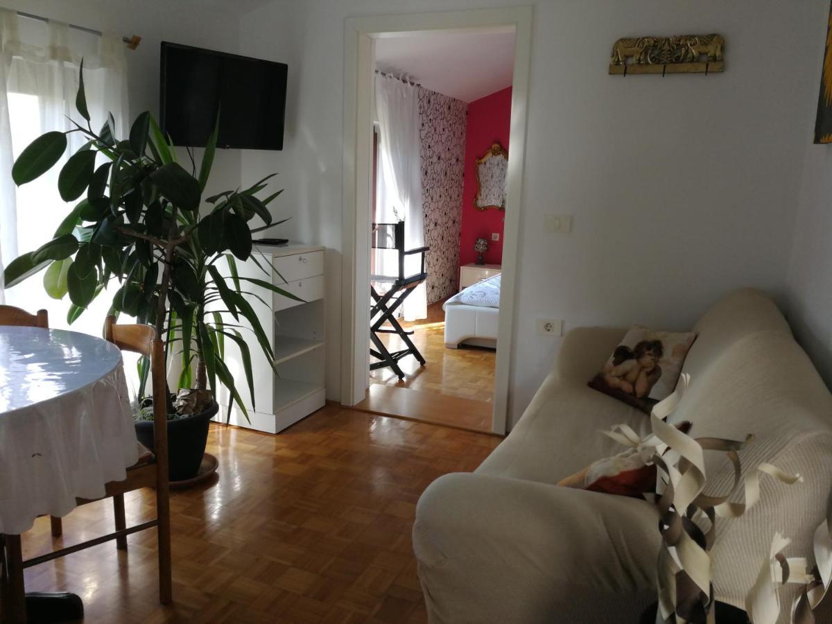 Millenca Apartment Izola Buitenkant foto