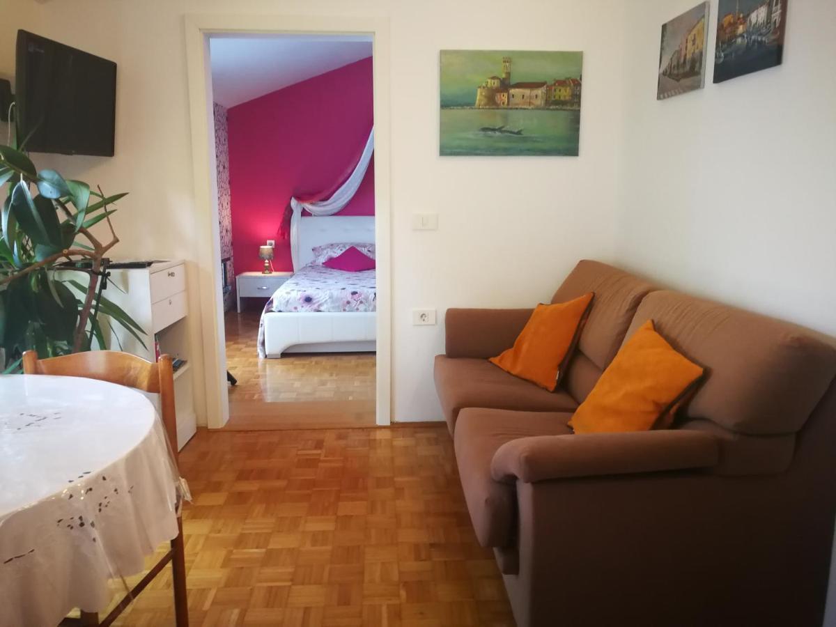 Millenca Apartment Izola Buitenkant foto