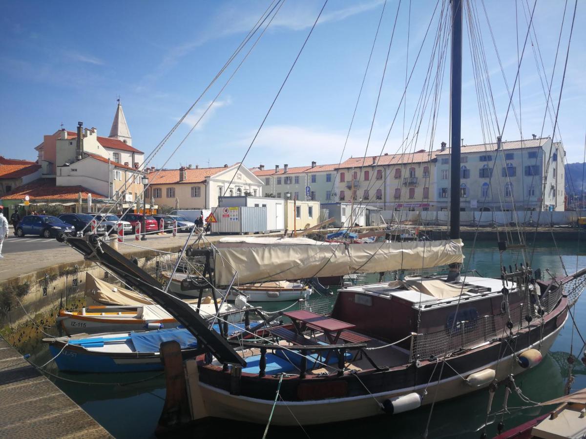 Millenca Apartment Izola Buitenkant foto