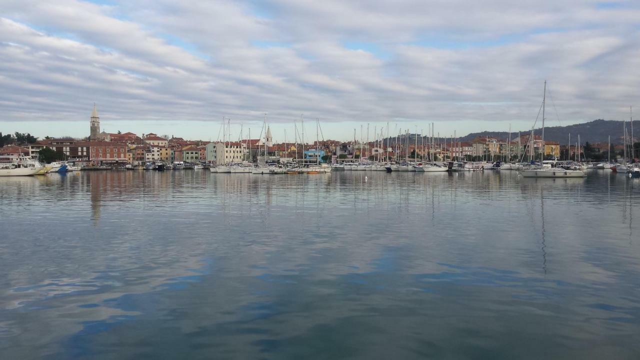 Millenca Apartment Izola Buitenkant foto